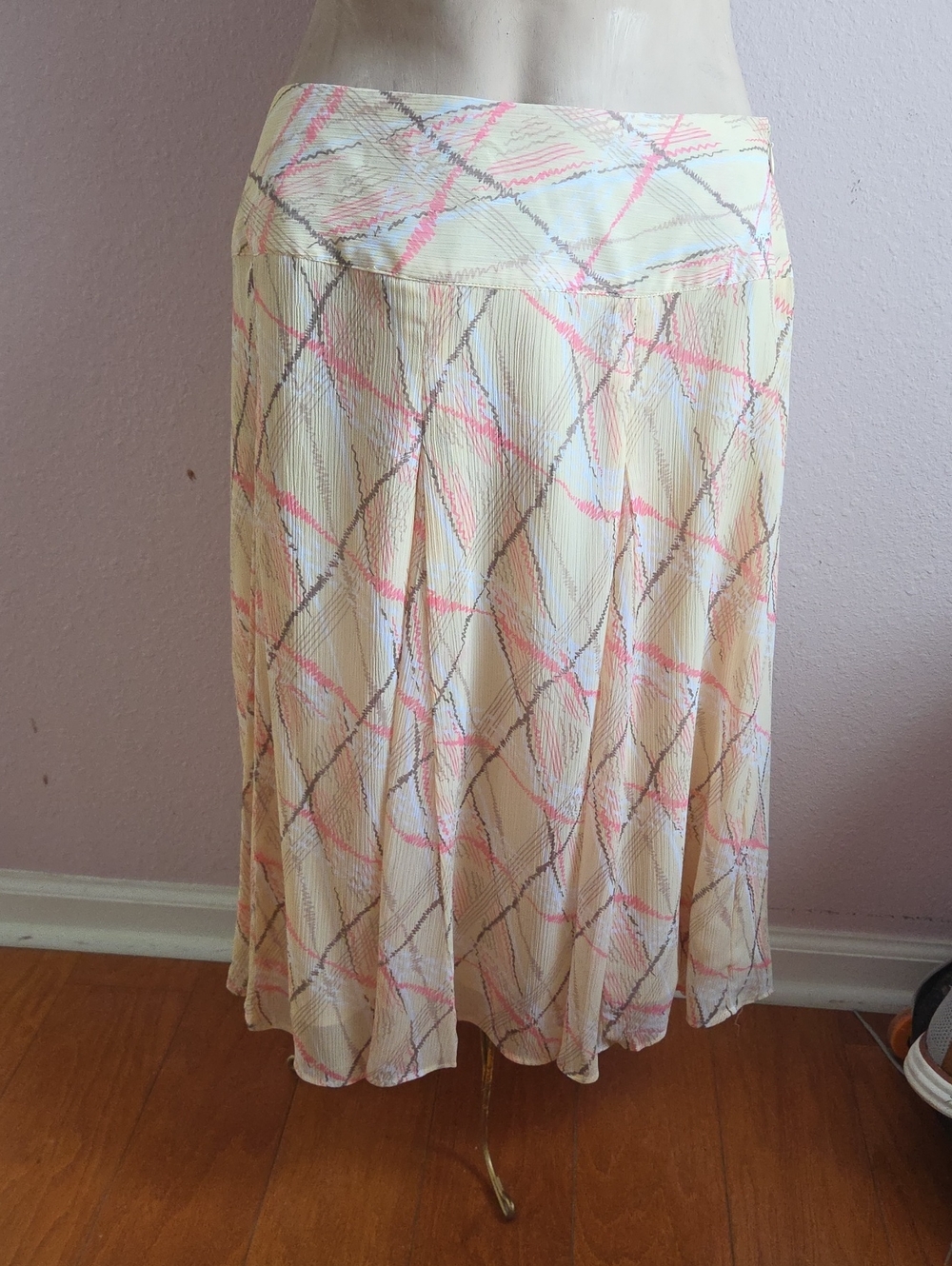 Apostrophe Cream Midi Skirt with Pink and Gray Geometric Print